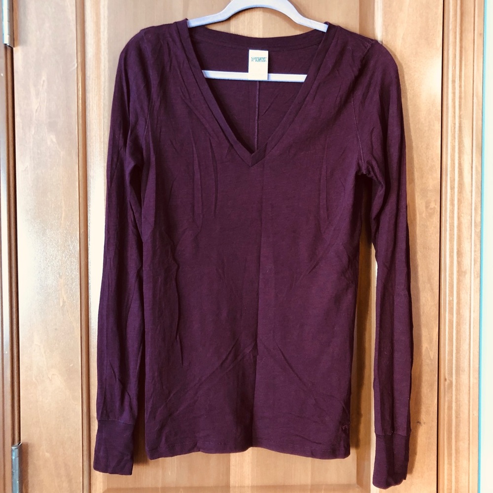 Victoria’s Secret PINK Maroon Long-sleeve Tee